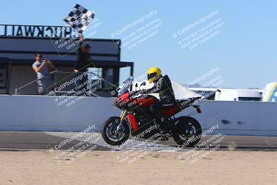 media/Nov-06-2023-Moto Forza (Mon) [[ce023d0744]]/4-Beginner Group/Session 4 (Finish Line Checker)/